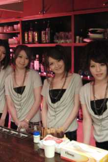 Anna Kirishima, Haruka Sasano, Hinata Hyuga and Kana Suzuki are sexy waitresses