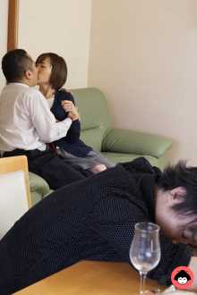 Cheating Wife Megu Memezawa Gets Fucked By An Old Friend