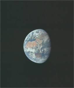 Ziemia widziana z Księżyca.(NASA) 1
