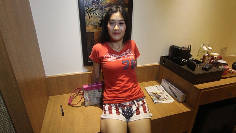 asiangfdiary:
“  Amateur Asian Hotty - –> http://AsianSexDiary.com
- Slender amateur #Asian hotty tries to be our new friend.
”