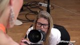 Vipissy - Kamerafrau snapshot 4