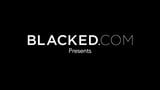 Blacked - der brünette Teenager Natasha White nimmt einen schwarzen Monsterschwanz snapshot 1