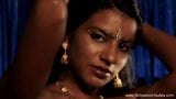 Indische Königin liebt die Verführung im Rampenlicht snapshot 15
