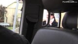 Alica wird vom fremden im Auto gebumst - Bumsbus  snapshot 4