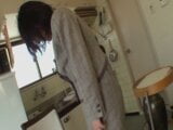 Japanischer Typ mit sehr kleinem Schwanz fickt Ehefrau mit nasser Muschi snapshot 12