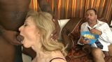Nina Hartley ließ Hubbie zuschauen snapshot 20