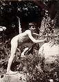 P 0788 B. Ragazzo nudo chinato su giara. / Naked boy leaning on a giara vase. Cm 11,2x15,6.