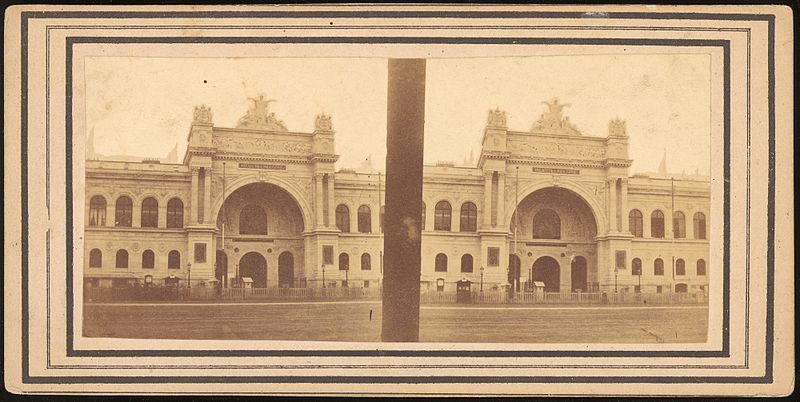 File:Group of 17 Early Calotype Stereograph Views - Palais de l'Industrie.jpg