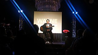Wanye Newton Performing in Las Vegas in 2016.jpg