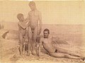 P 0583. Tre ragazzi napoletani nudi. / Three naked neapolitan boys. Cm 12,2x16,6.