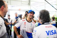 Thumbnail for article: Ricciardo voelt verschil met nieuwe chassis: 'Ook al zegt het team misschien van niet'