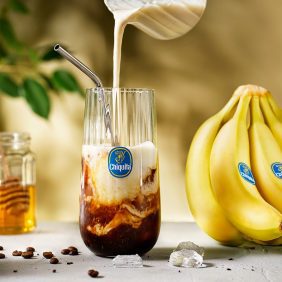 Frappè di caffè alla banana con caffè infuso freddo