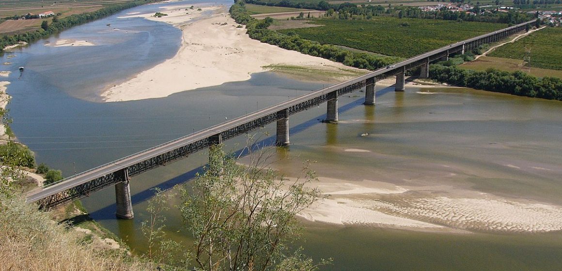 GNR evita tragédia na Ponte D. Luís