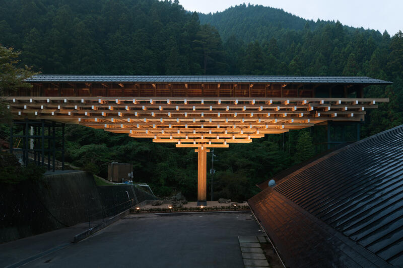 s:36:"YWBM - Yusuhara Wooden Bridge Museum";