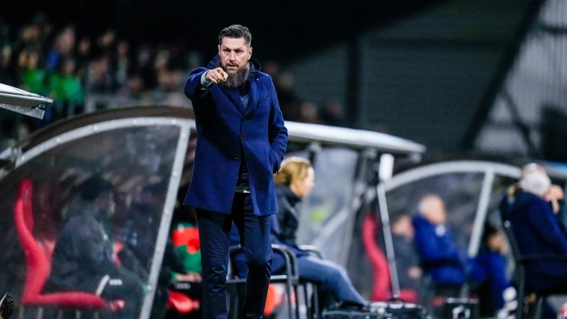 OFFICIEEL | Bosschaart nieuwe trainer Feyenoord Onder 21