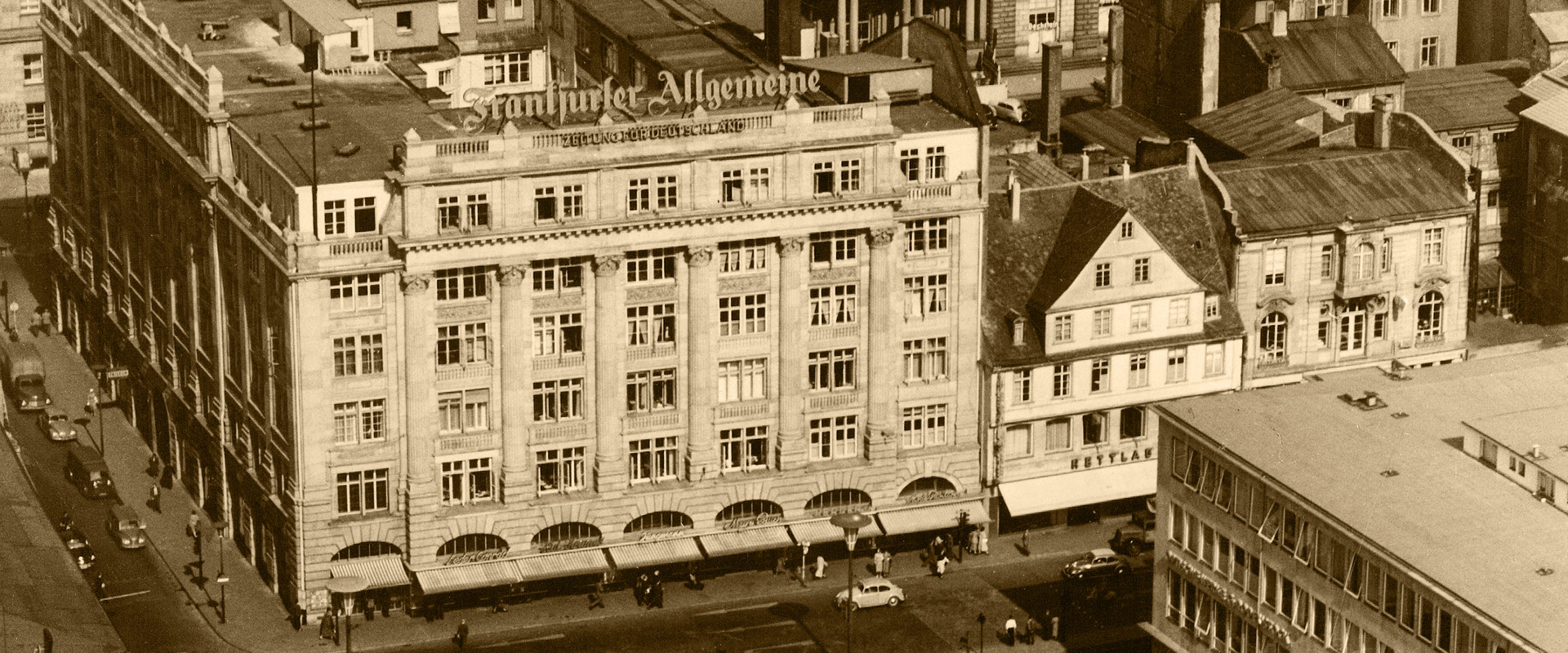 Luftaufnahme ehemaliges F.A.Z.-Gebäude in der Börsenstraße