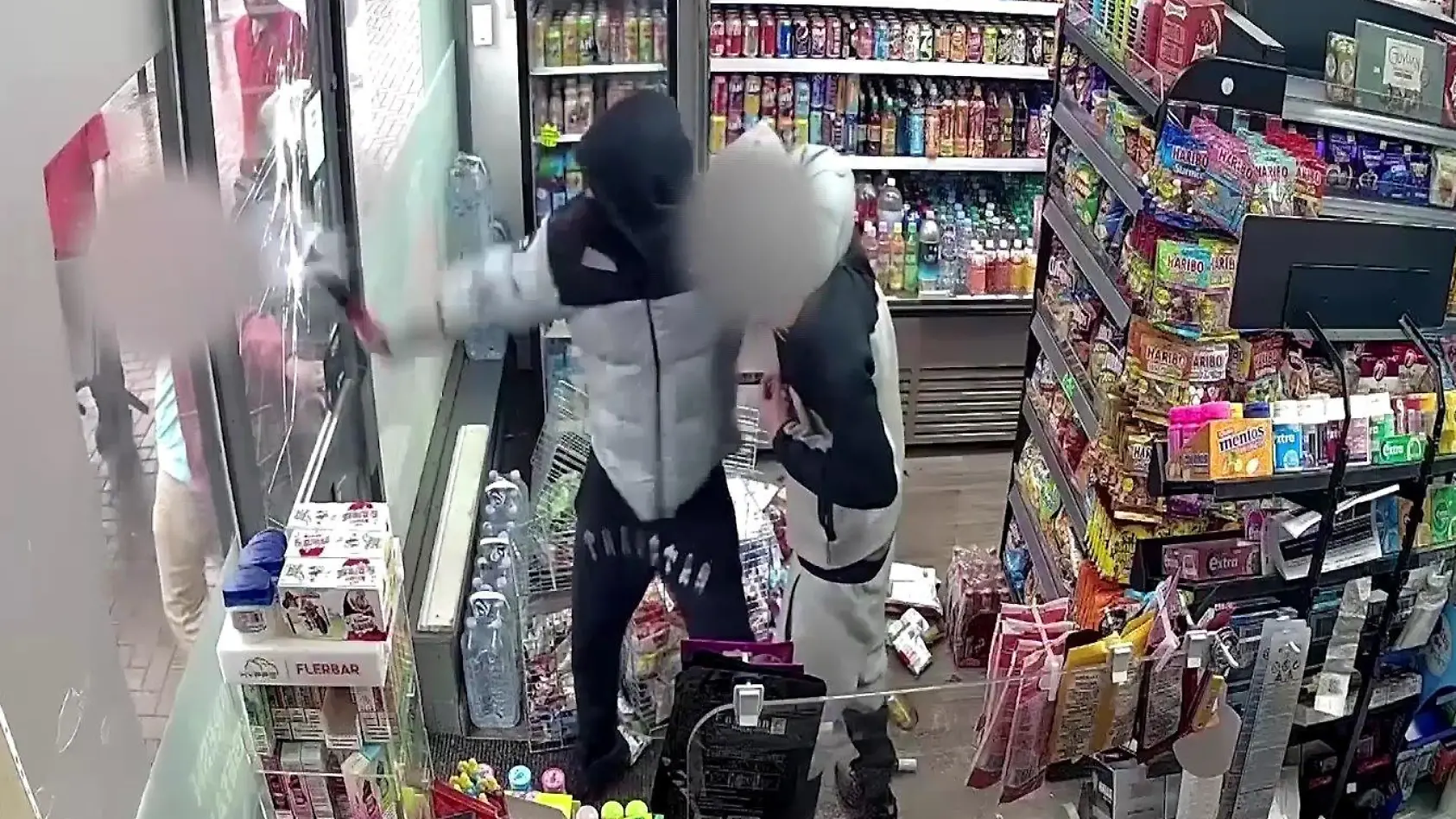 Messer-Angreifer überfallen Kiosk!