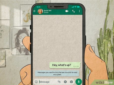 WhatsApp bietet mehr Sicherheit und Privatsphäre als SMS.