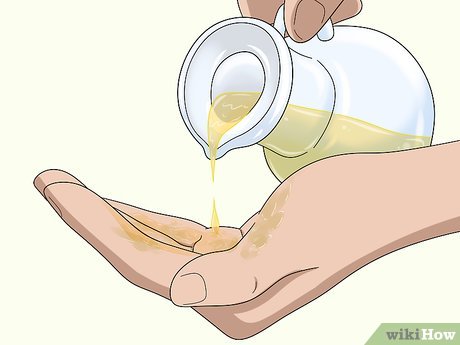 Step 1 Quita la savia usando aceite de cocina (por ejemplo, aceite vegetal, de oliva o de colza) o margarina.