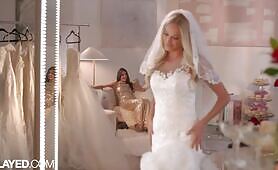 Kylie helps bride-to-be Emma relax in the best way - goddessguzman