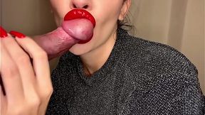 Red-lipped Wife Gives Mind-Blowing Oral Pleasure