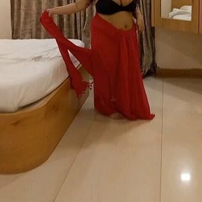 Indian BBW with Huge Boobs and Ass in Red Saree Musical Video