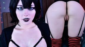 POV: Virgin vampire girl Mavis Dracula trains her pussy before to have a rough sex with you