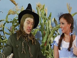 Wizard Of Oz Holiday Parody