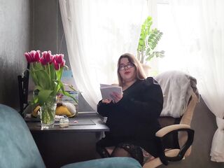big beautiful woman Dr. Sexologist banged a patient at her appointment and helped him dump his cum on her massive wet rectal hole