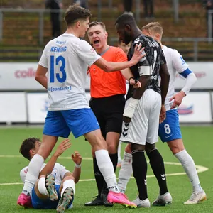 Teutonia-Kapitän Kevin Weidlich gegen Meppen