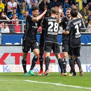 HSV-Gruppenjubel in Braunschweig