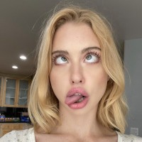 Chloe Cherry avatar