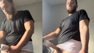 Hombre solo follando un simulador de mamadas Fleshlight con Nice y polla grande / girthy tiene un orgasmo INTENSO