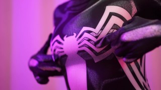 Venom prend le contrôle de ma copine et nous avons des relations sexuelles sauvages | Jeu de rôle