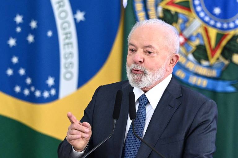 Declaração de Lula sobre Holocausto foi desnecessária e turbina ato bolsonarista, diz líder do PDT