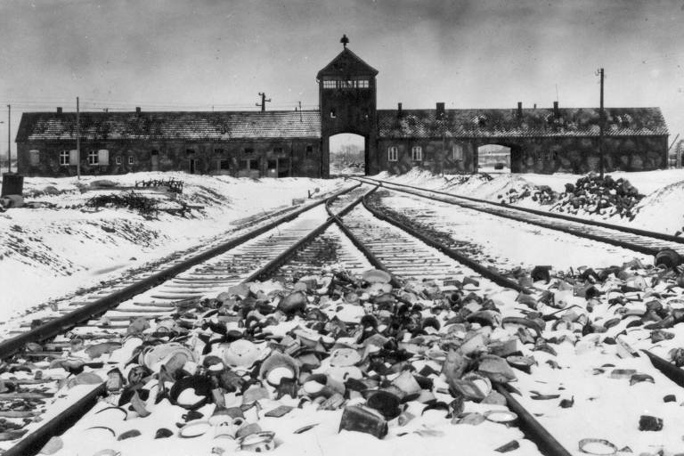 Entenda por que o Holocausto é um tema tão sensível para os adultos