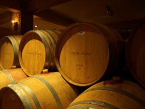 De wijnkelder van het wijnhuis Skouras