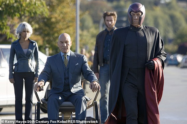 Halle Berry, Patrick Stewart, Hugh Jackman and Ian McKellen in X-Men: The Last Stand in 2006