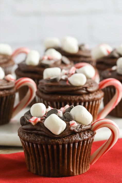 Snacks, Cupcakes, Muffin, Desserts, Dessert, Mugs, Hot Chocolate Cupcakes, Christmas Hot Chocolate, Hot Cocoa Bar