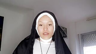 修道女ソル・リタがxhamsterでフェラをする
