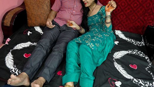 Hindi -koppel romantiek, manlief overtuigt haar om anale seks te hebben