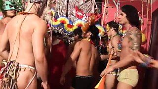 Michael und Juan haben nach dem Karneval schwulen Sex