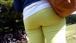 PHAT ASS IN YELLOW