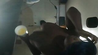 Afroamerikaner Ebenholz genießt dicke Muschi dicke Schenkel, Muschi Modell 01