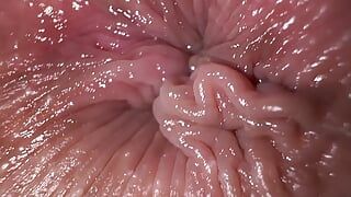Трах пальцами задницы крупным планом, грязный разговор, оргазм с анальной мастурбацией