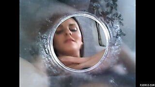 Kira - perwersyjne selfie (endoskopowe wideo z kamerą do cipki)