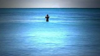 Adriana Lima - секретная пляжная бомба Виктория 2012, реклама