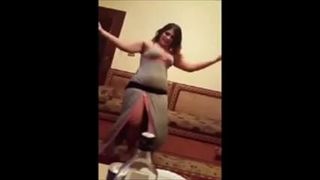 Heiße arabische Tanz Bauchtanz Hause Ägypterin