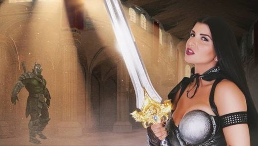 Romi Rain spielt einen Hardcore-Hure-Ritter