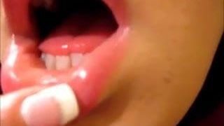 Сочные губы Ava